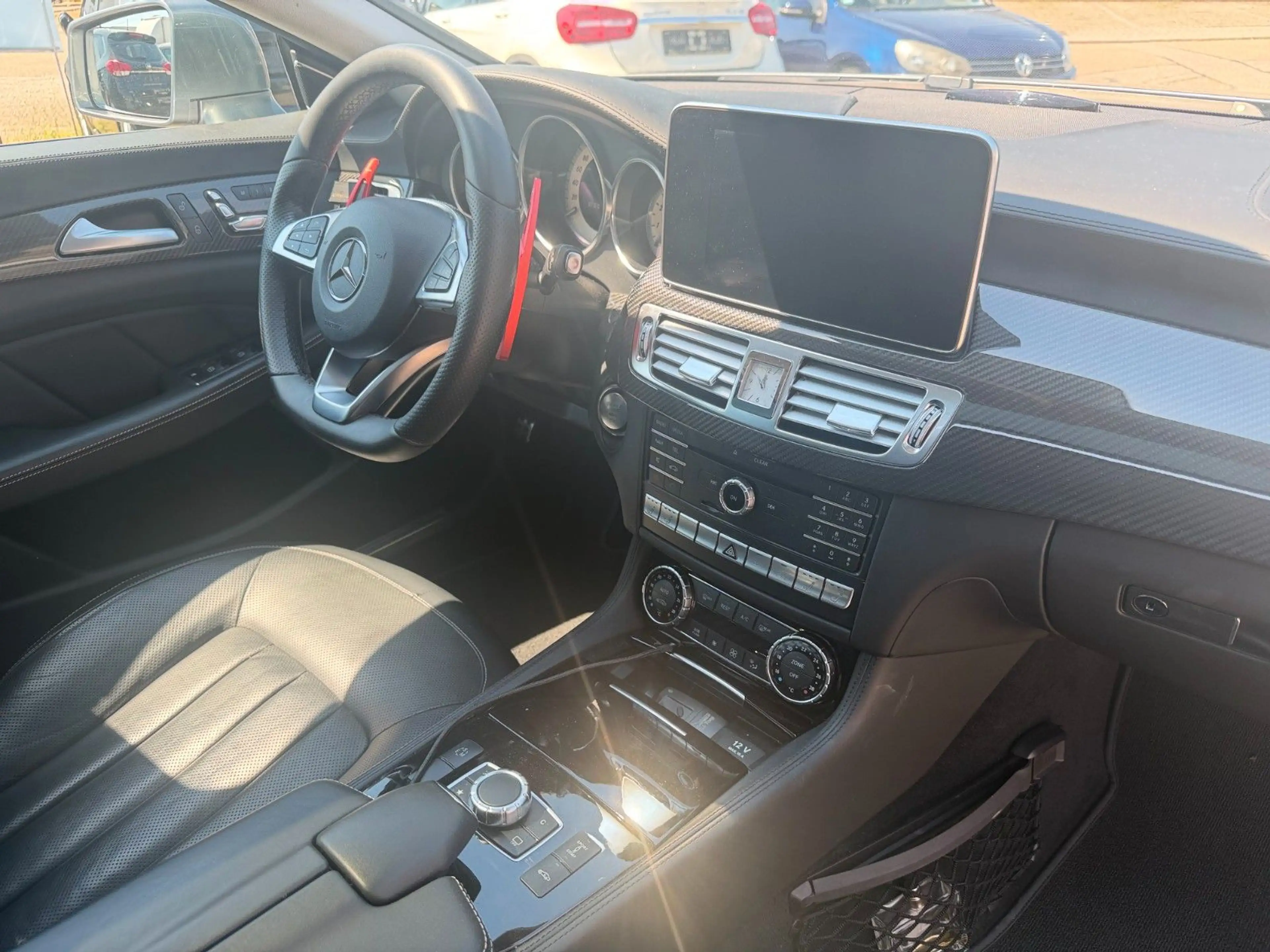 Mercedes-Benz CLS 500 BlueEfficiency/ AMG PAKET — photo 10