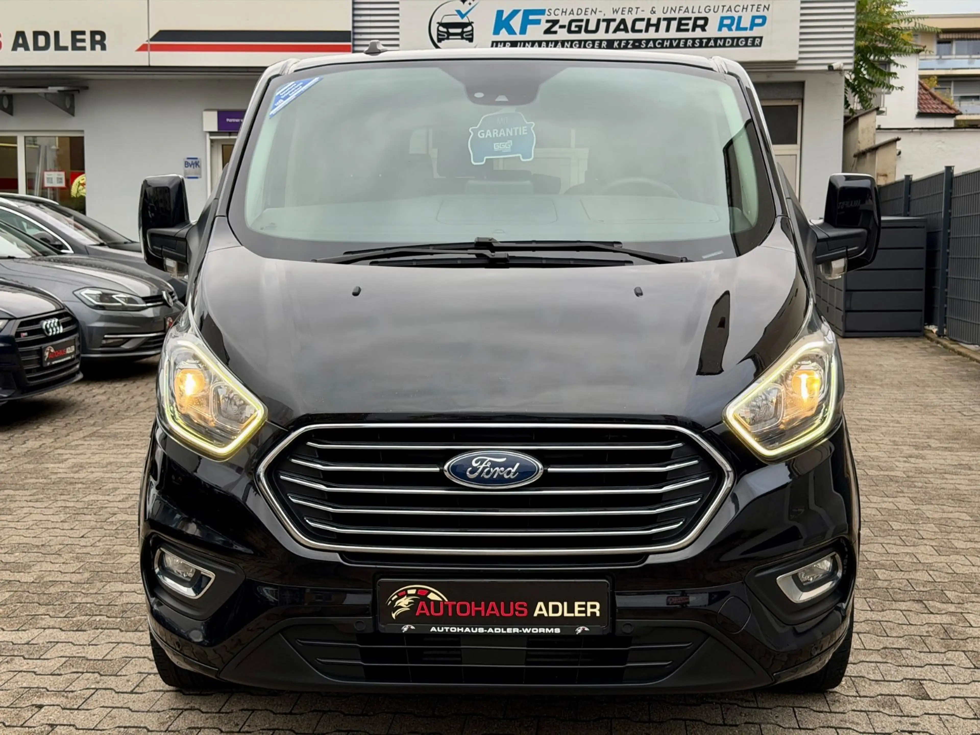 Ford Tourneo Custom Kombi 320L2*9SITZ*1HD*RFK*AHK*19% — photo 2