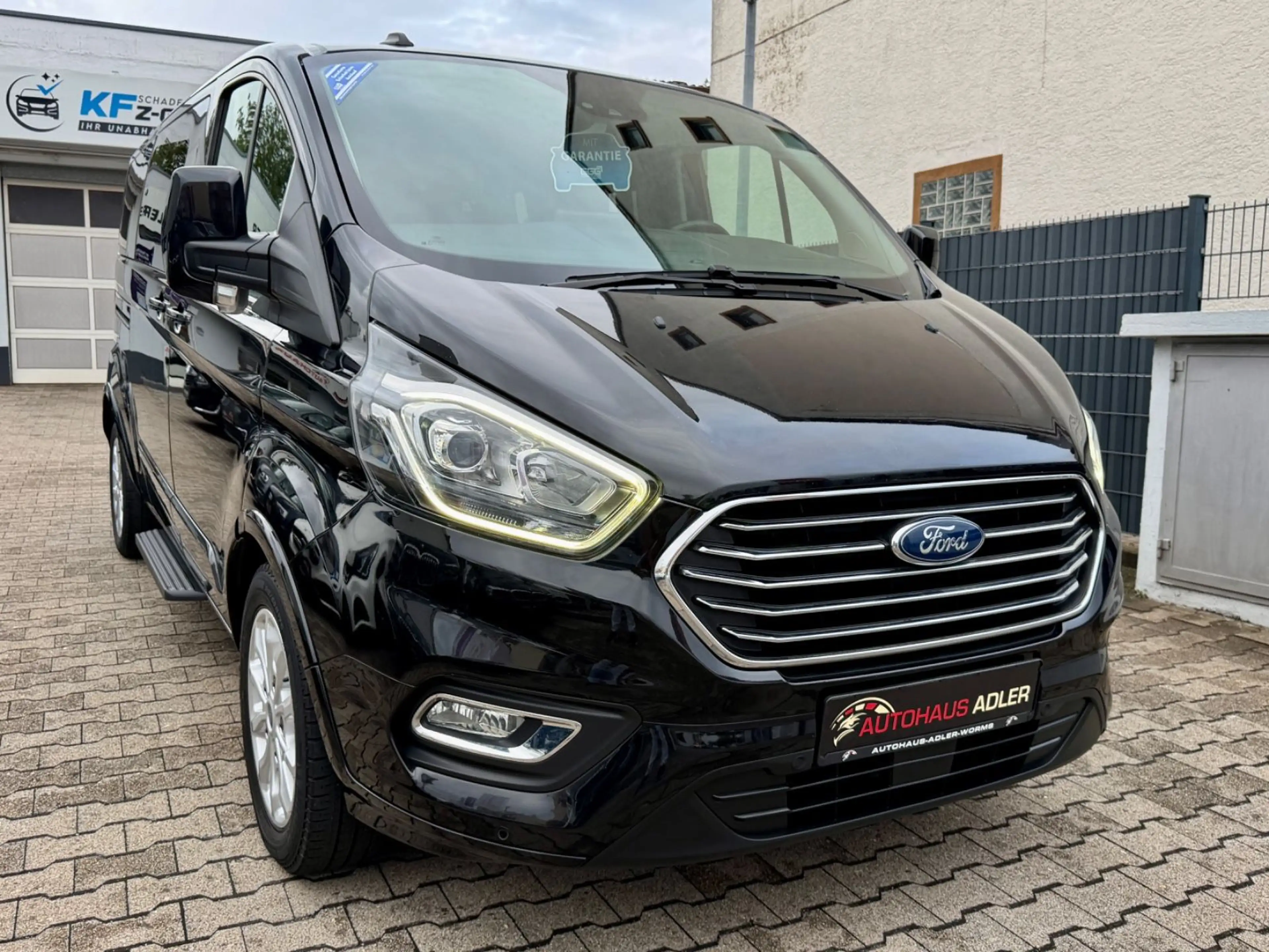 Ford Tourneo Custom Kombi 320L2*9SITZ*1HD*RFK*AHK*19% — photo 5