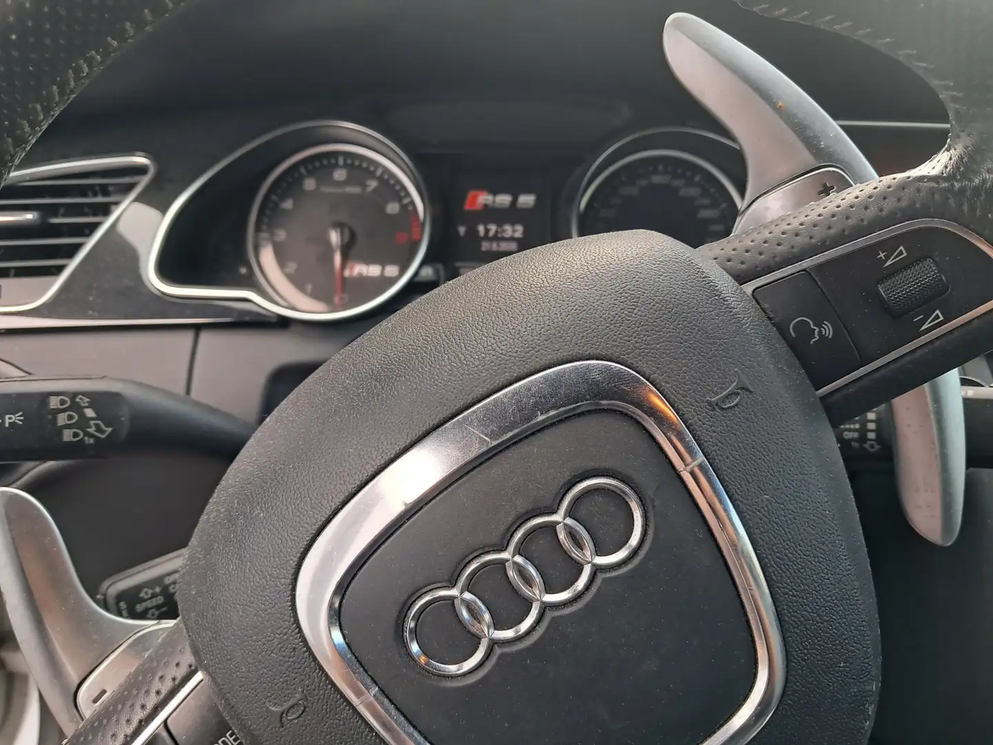 Audi RS5 Coupé 4,2 FSI quattro S-tronic - 2