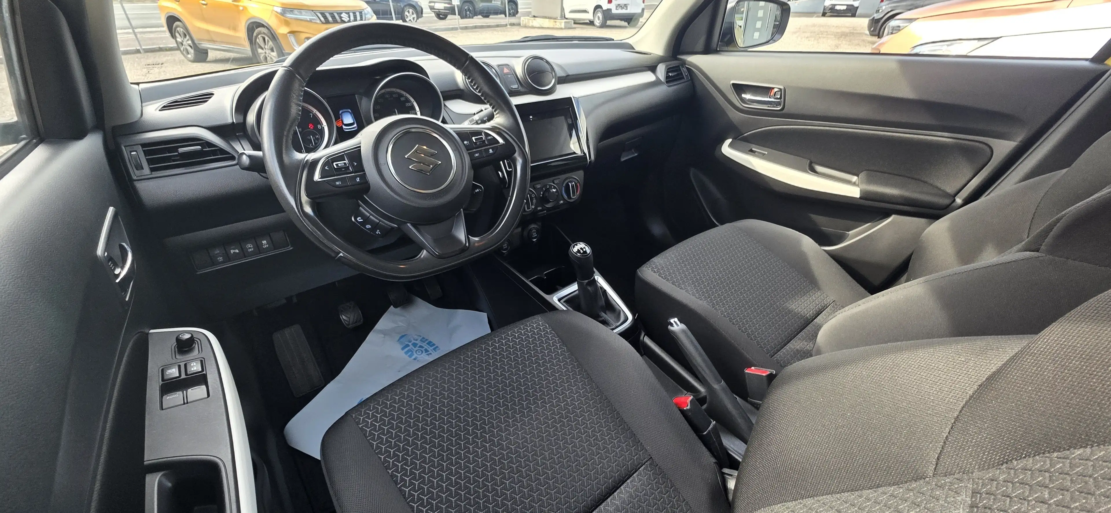 Suzuki Swift Shine — photo 7