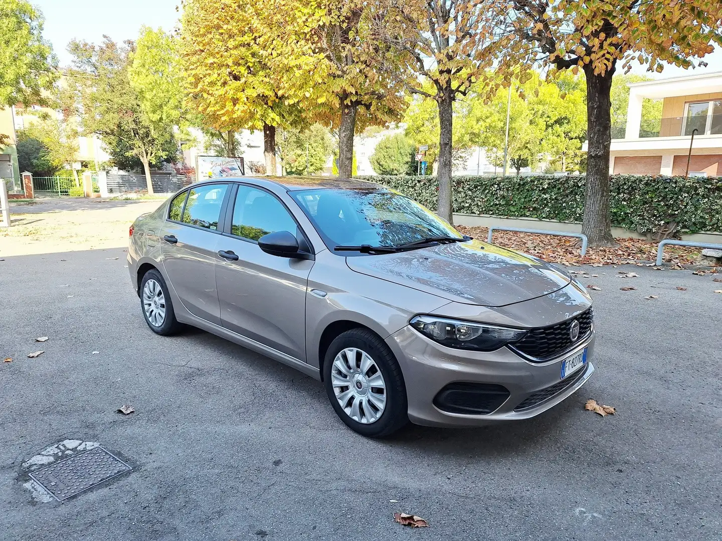 Fiat Tipo Tipo 4 porte II 2016 4p 1.3 mjt Pop 95cv my19 Beige - 1