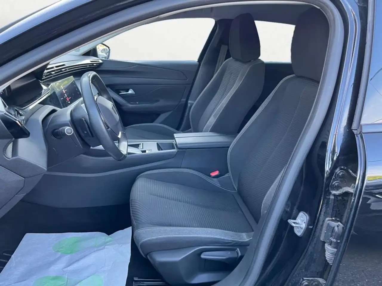 Peugeot 308 308 — photo 10