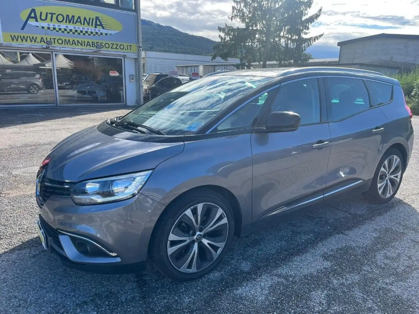 Renault Grand Scenic dCi 8V 110 CV EDC Energy Bose 7 POSTI Gris - 1