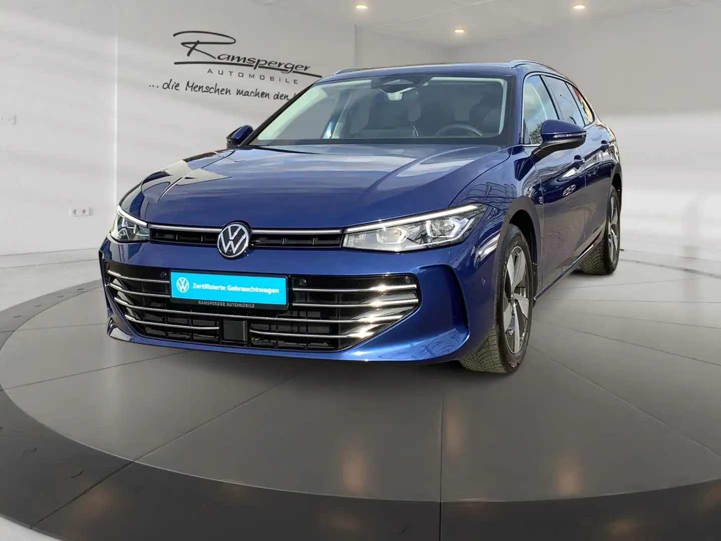 Volkswagen Passat Variant 2.0 TDI DSG Elegance AHK Matrix L Blau - 2