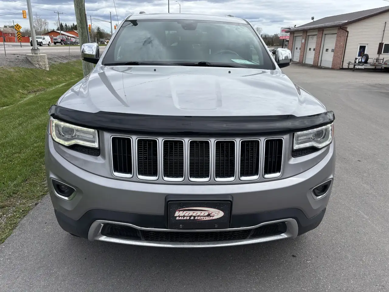 Jeep Grand Cherokee снимка Jeep Grand Cherokee