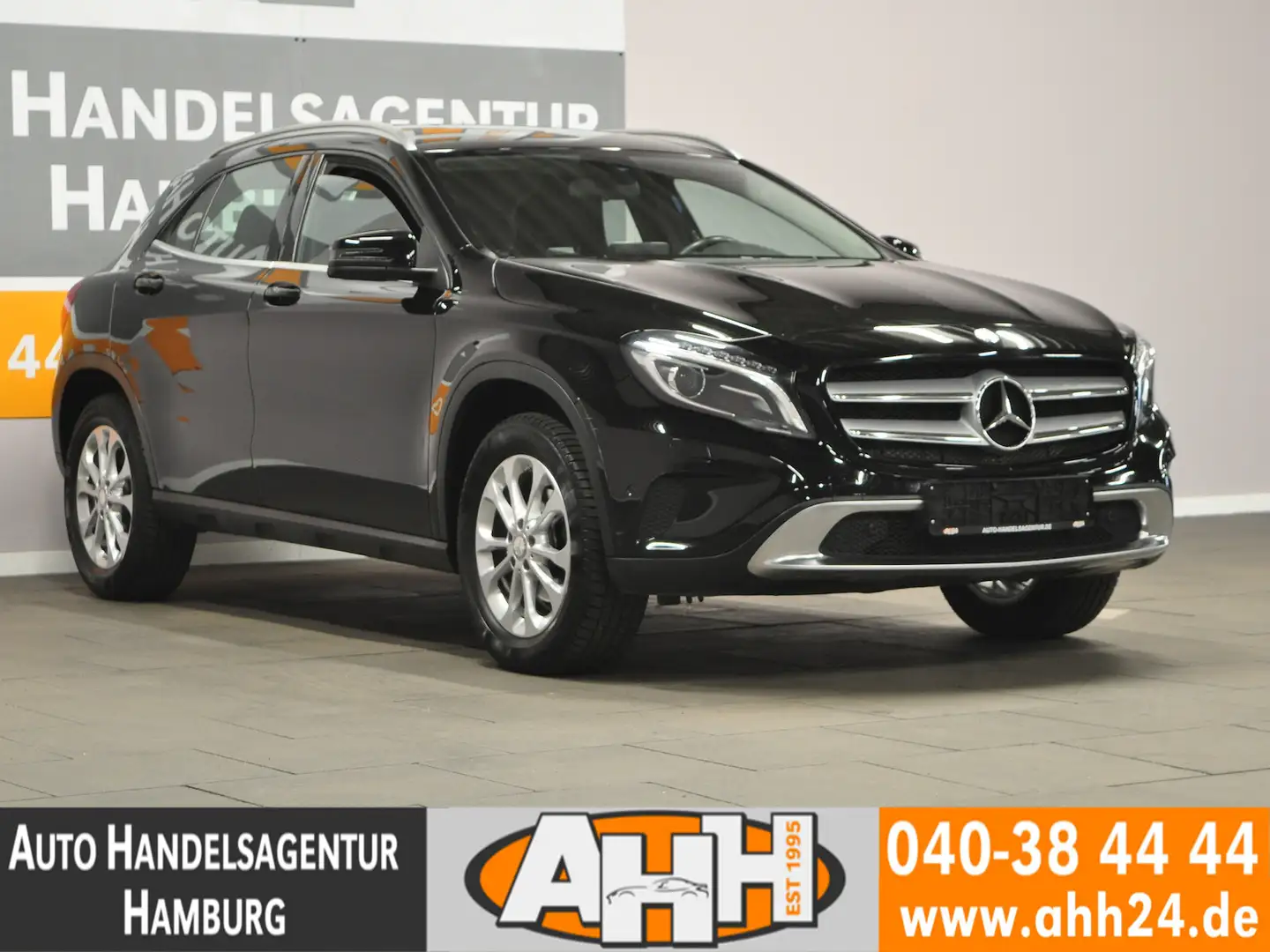 Mercedes-Benz GLA 180 d SCORE URBAN|NAVI|BI-XENON|OFF-ROAD-FW Negro - 2