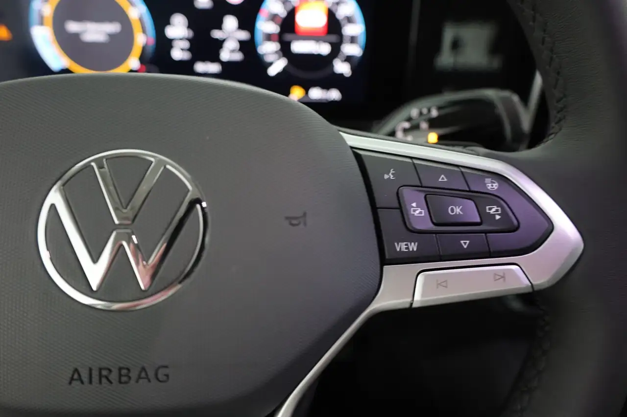 Volkswagen Tiguan 1.5 eTSI DSG LED ACC Kamera Sitzheizung 16