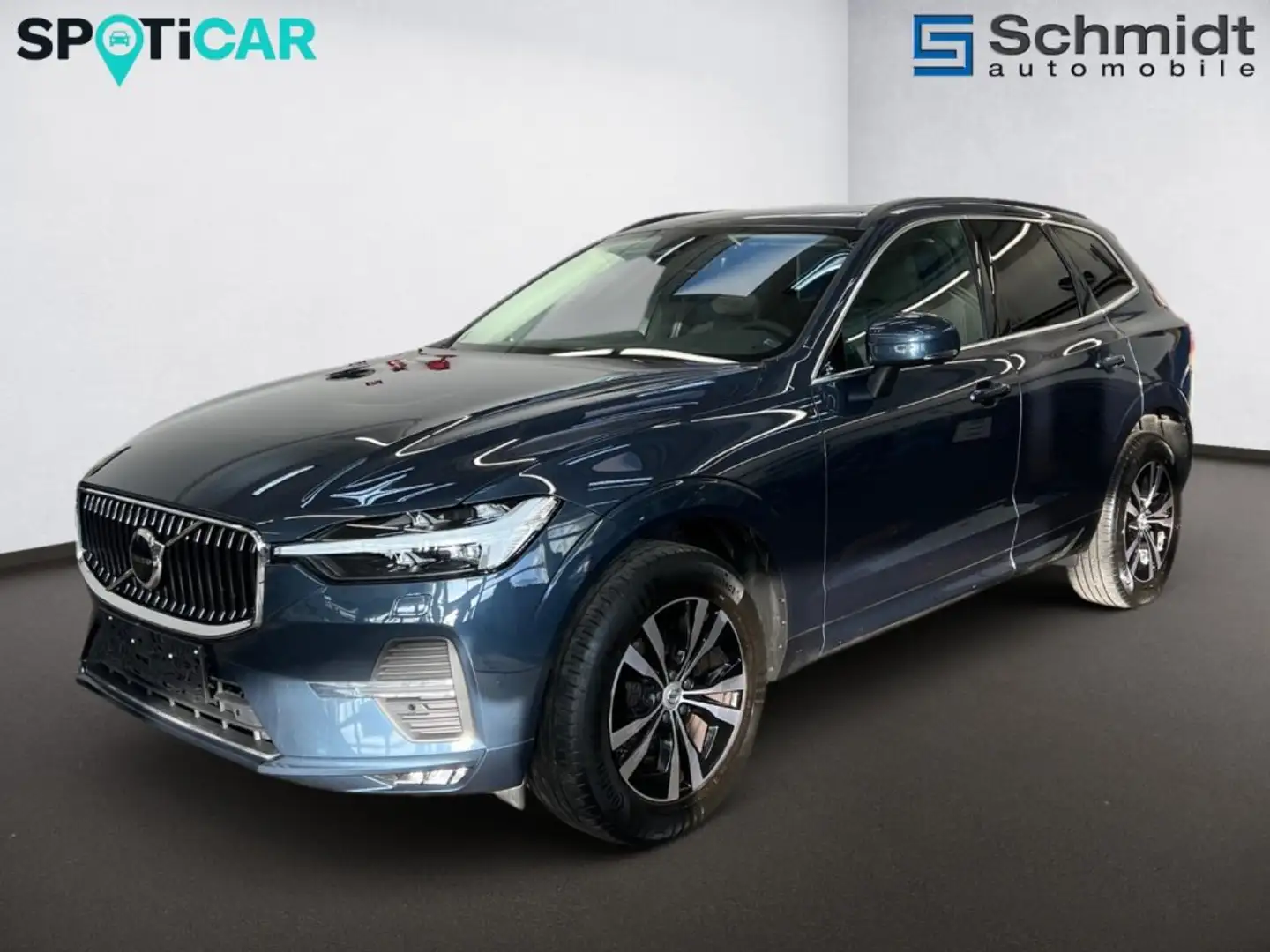 Volvo XC60 B4 AWD Momentum Pro Blau - 2