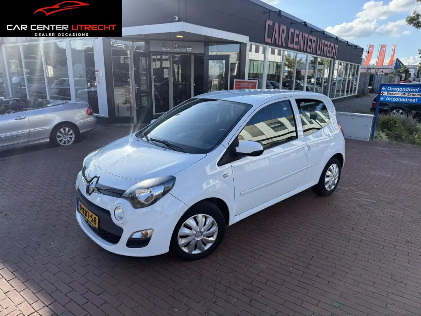 Renault Twingo 1.2 16V Collection airco Wit - 1