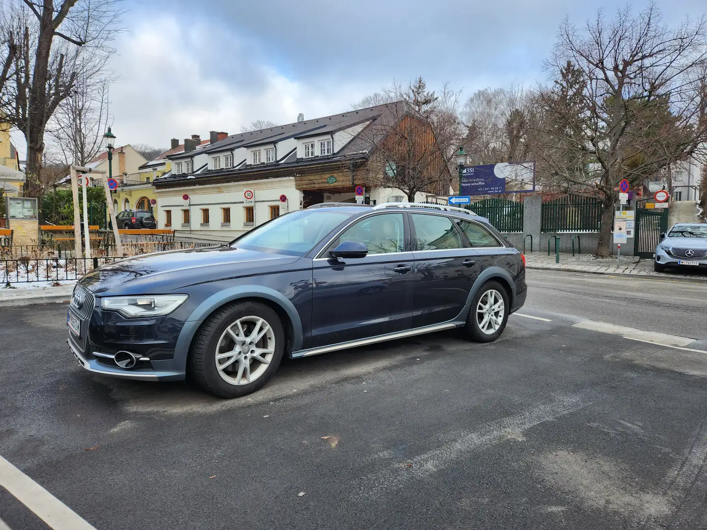 Audi A6 allroad 3,0 TDI quattro S-tronic Blau - 2