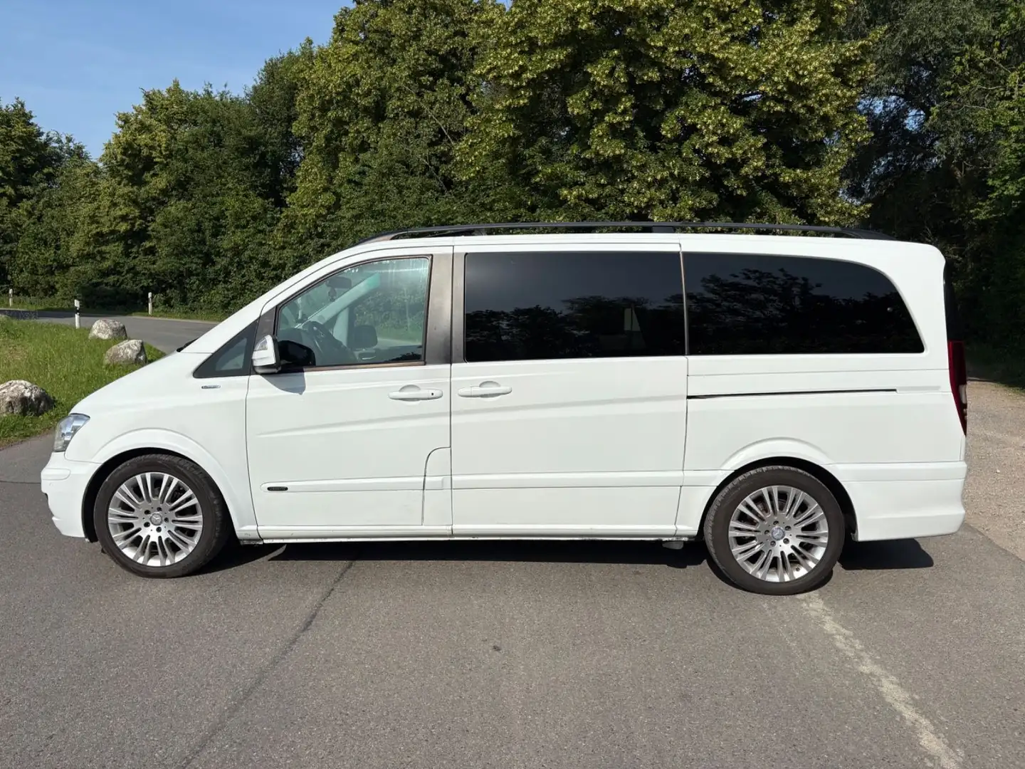 Mercedes-Benz Viano 3.0 CDI Ambiente Edition/Lang/GARANTIE/Pan Bílá - 2