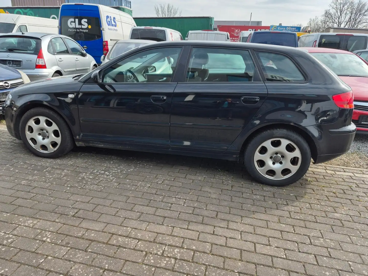 Audi A3 Sportback 1.9 TDI Ambiente Noir - 1
