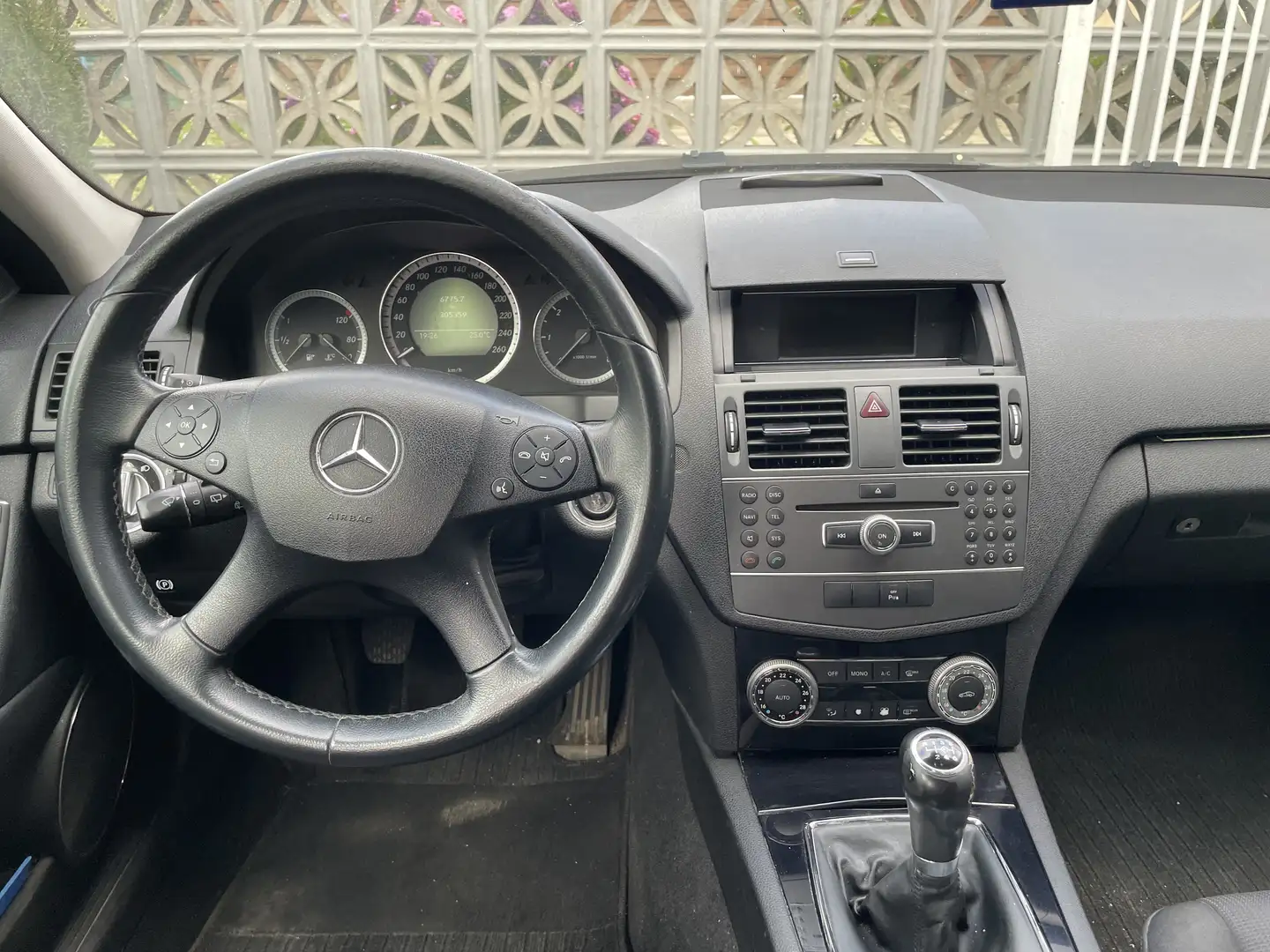 Mercedes-Benz C 200 CDI BlueEFFICIENCY Elegance Grijs - 2