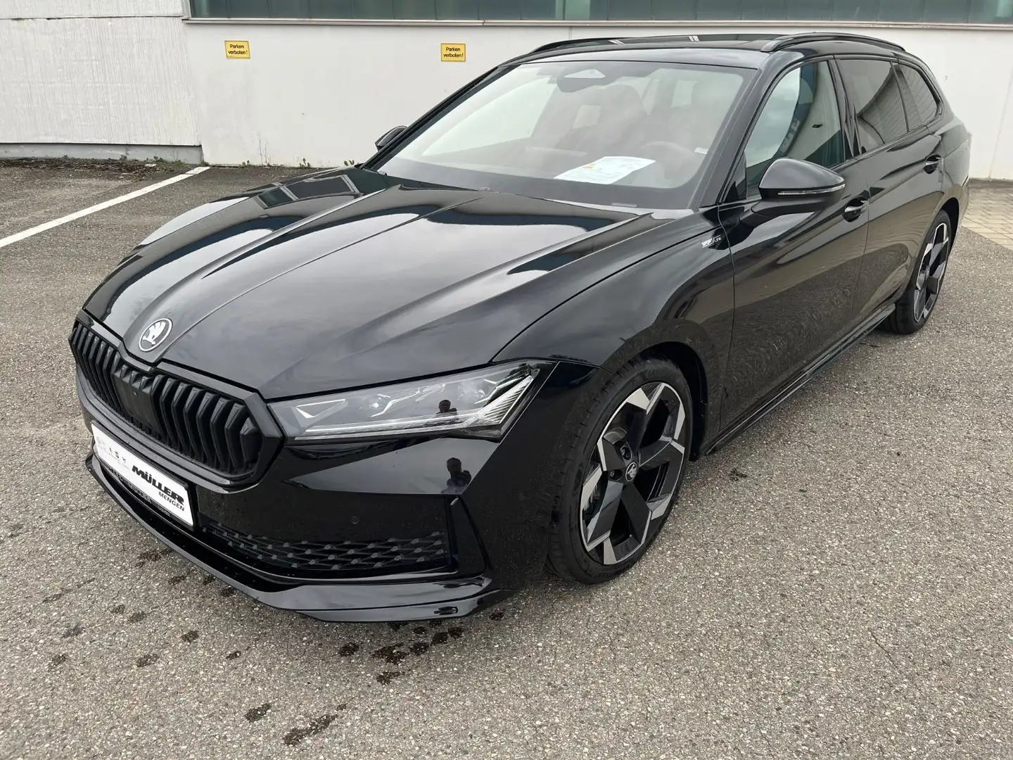 Skoda Superb Combi Sportline 2,0 TSI DSG 4x4 Zwart - 2