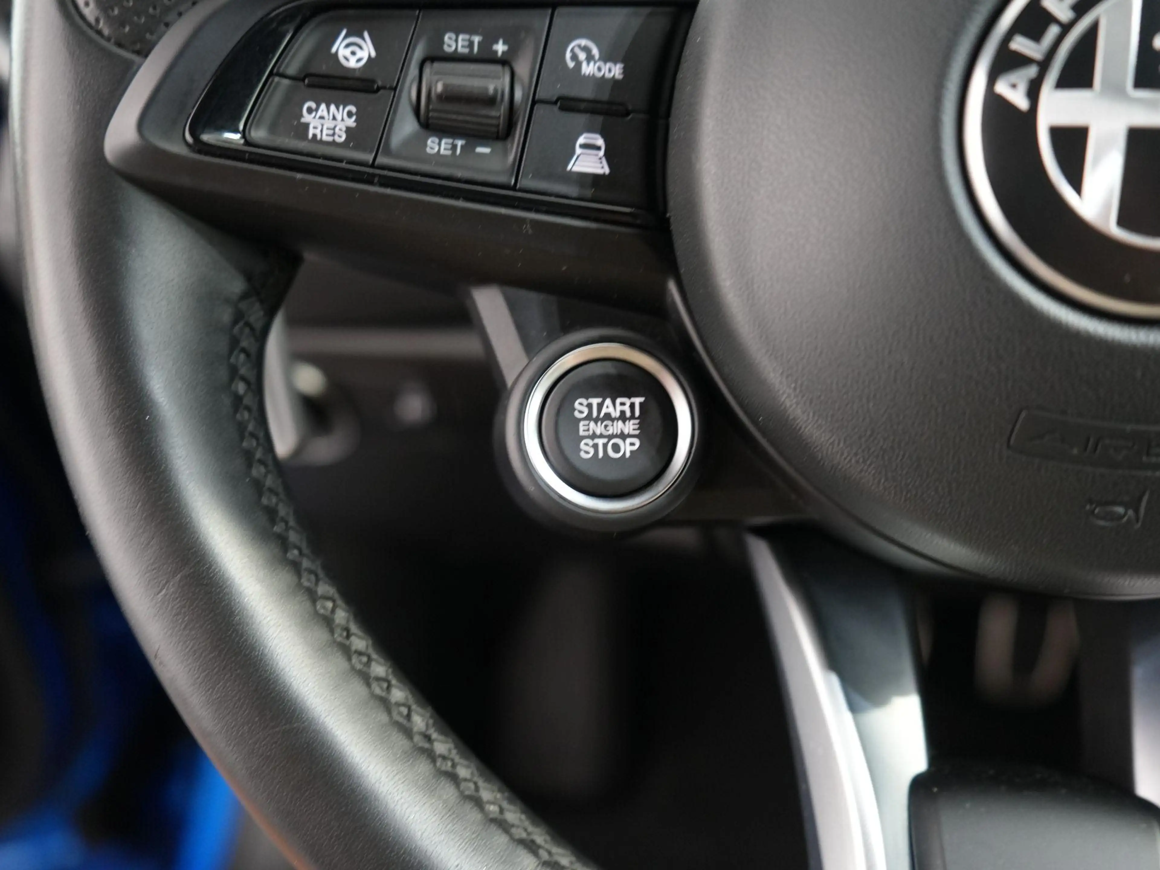 Alfa Romeo Tonale 1.5T Hybrid Edizione Speciale 20inch | Carplay | C — photo 23