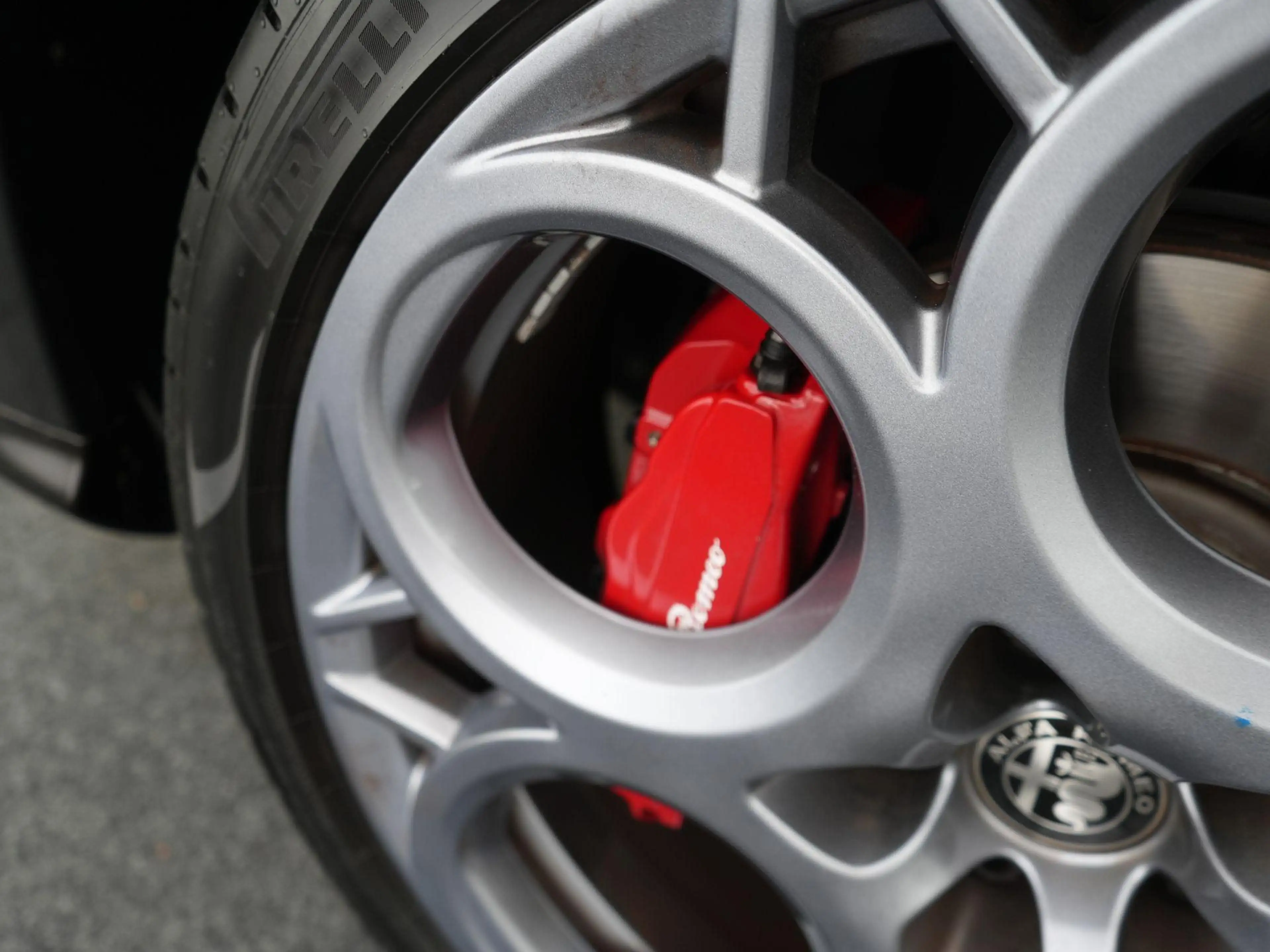 Alfa Romeo Tonale 1.5T Hybrid Edizione Speciale 20inch | Carplay | C — photo 33