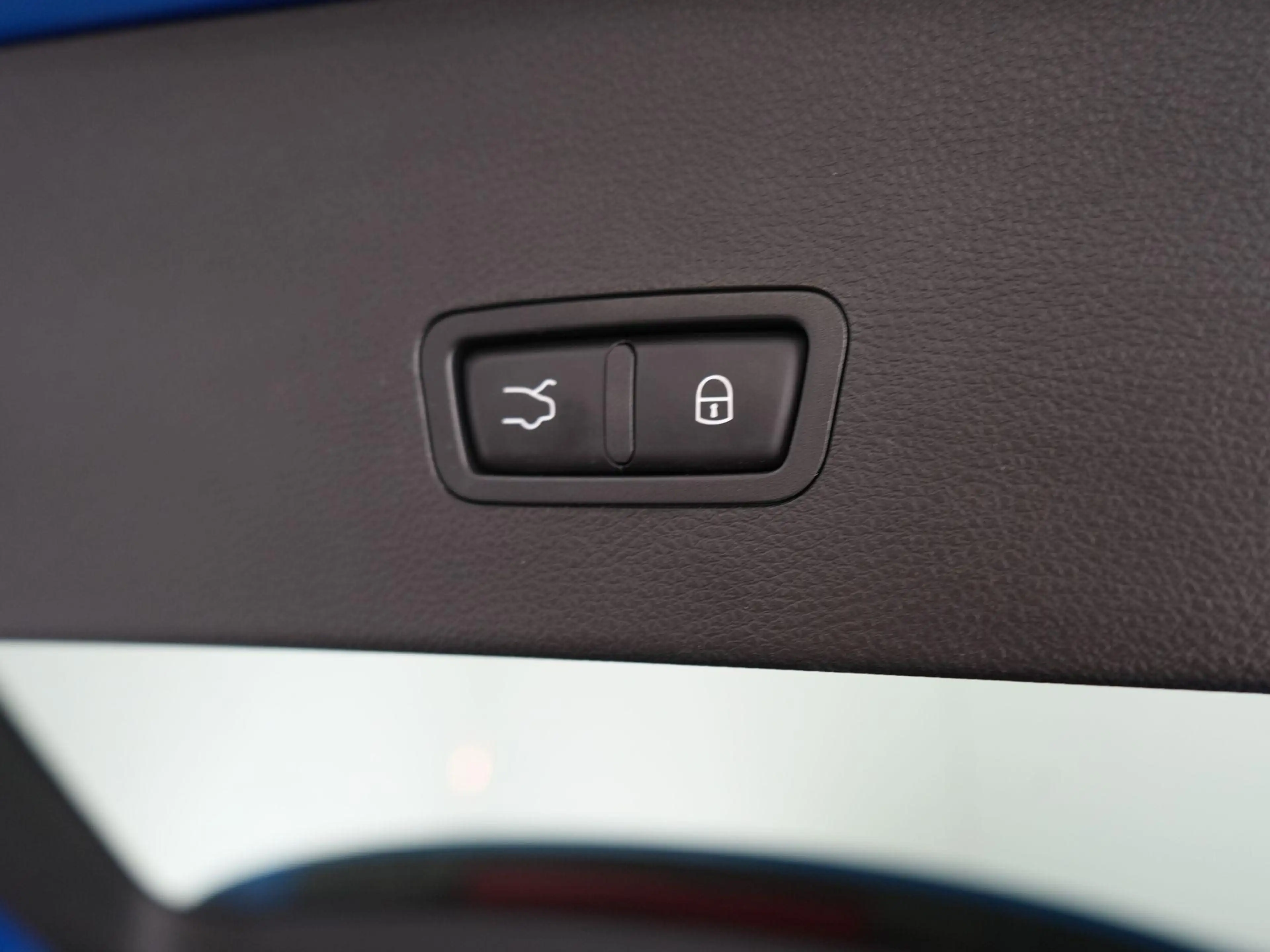 Alfa Romeo Tonale 1.5T Hybrid Edizione Speciale 20inch | Carplay | C — photo 37