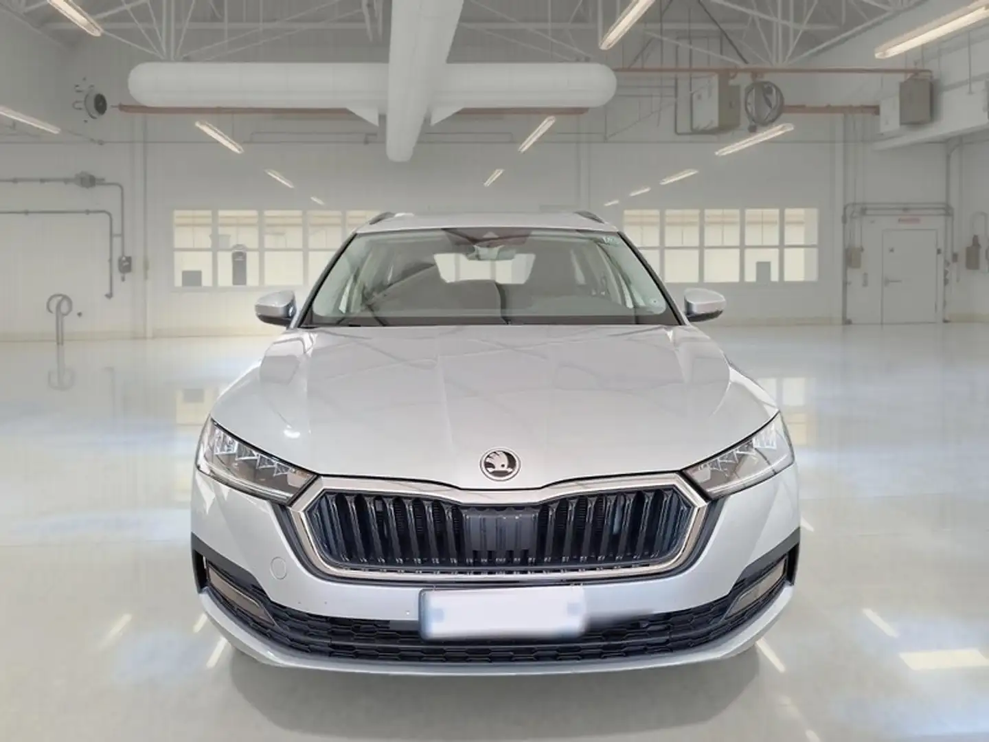 Skoda Octavia WAGON 2.0 TDI EVO 110KW EXECUTIVE DSG - 2