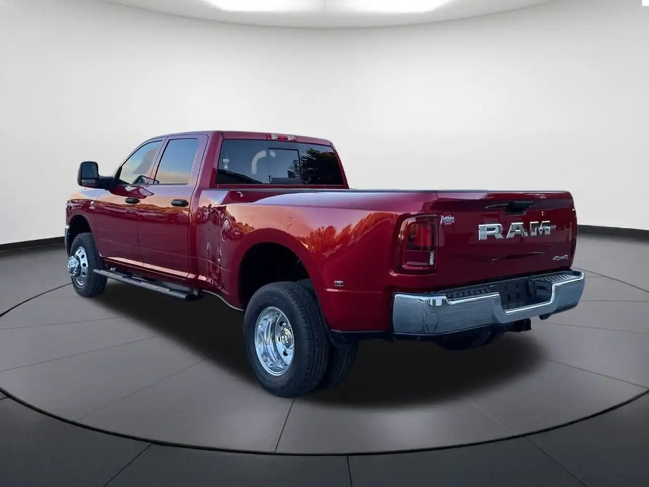 RAM 3500 снимка RAM 3500
