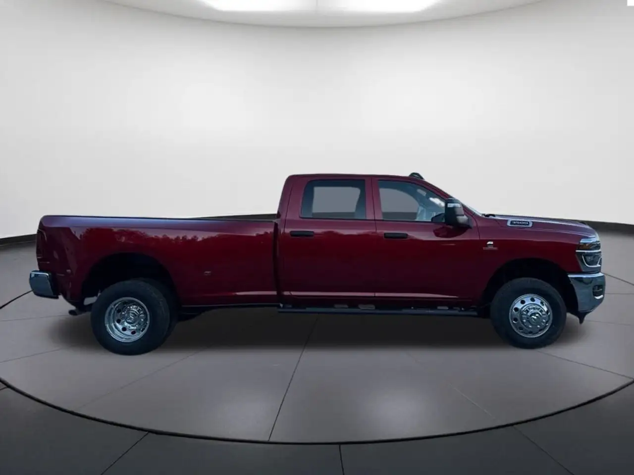 RAM 3500 снимка RAM 3500