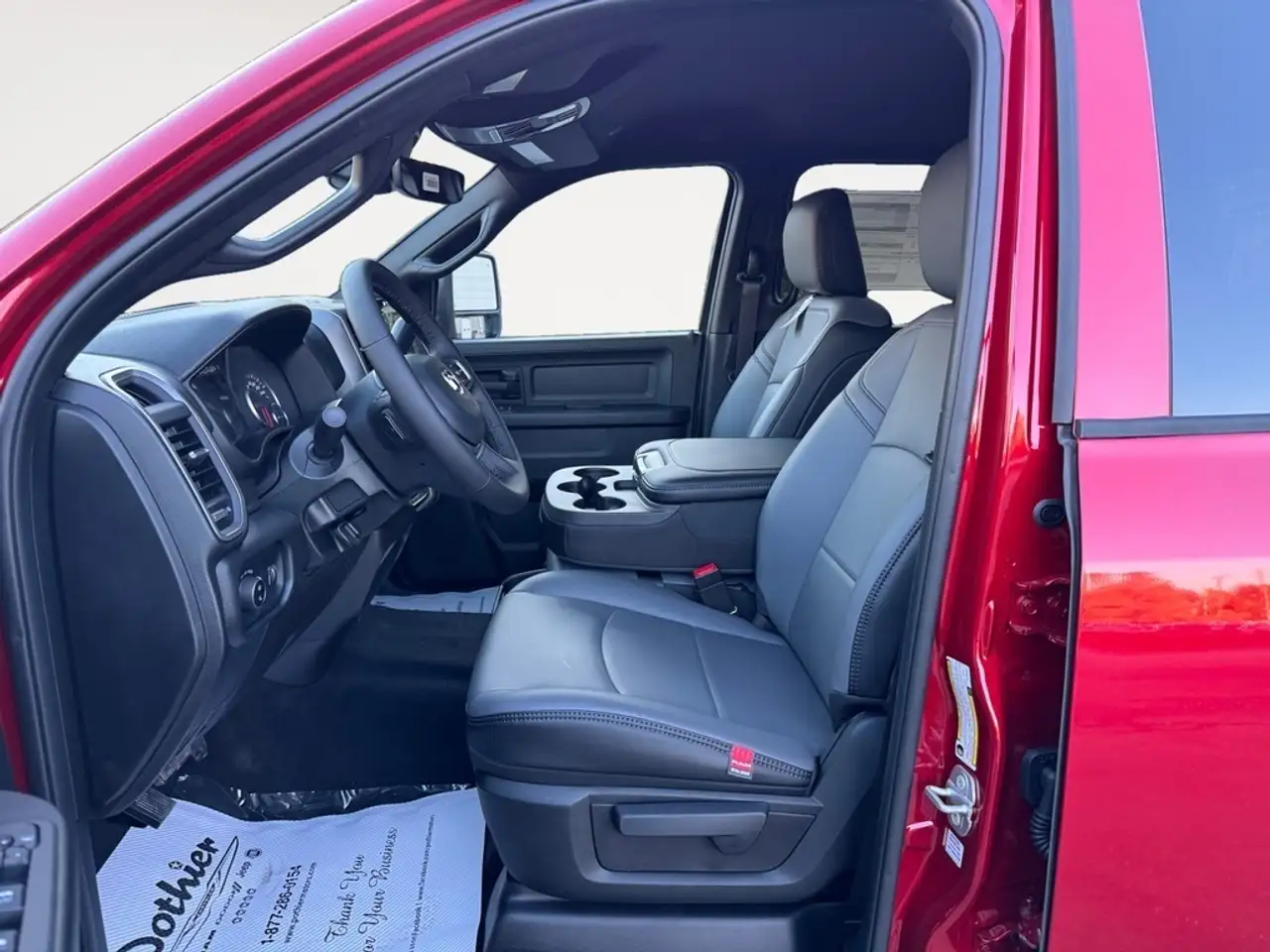 RAM 3500 снимка RAM 3500