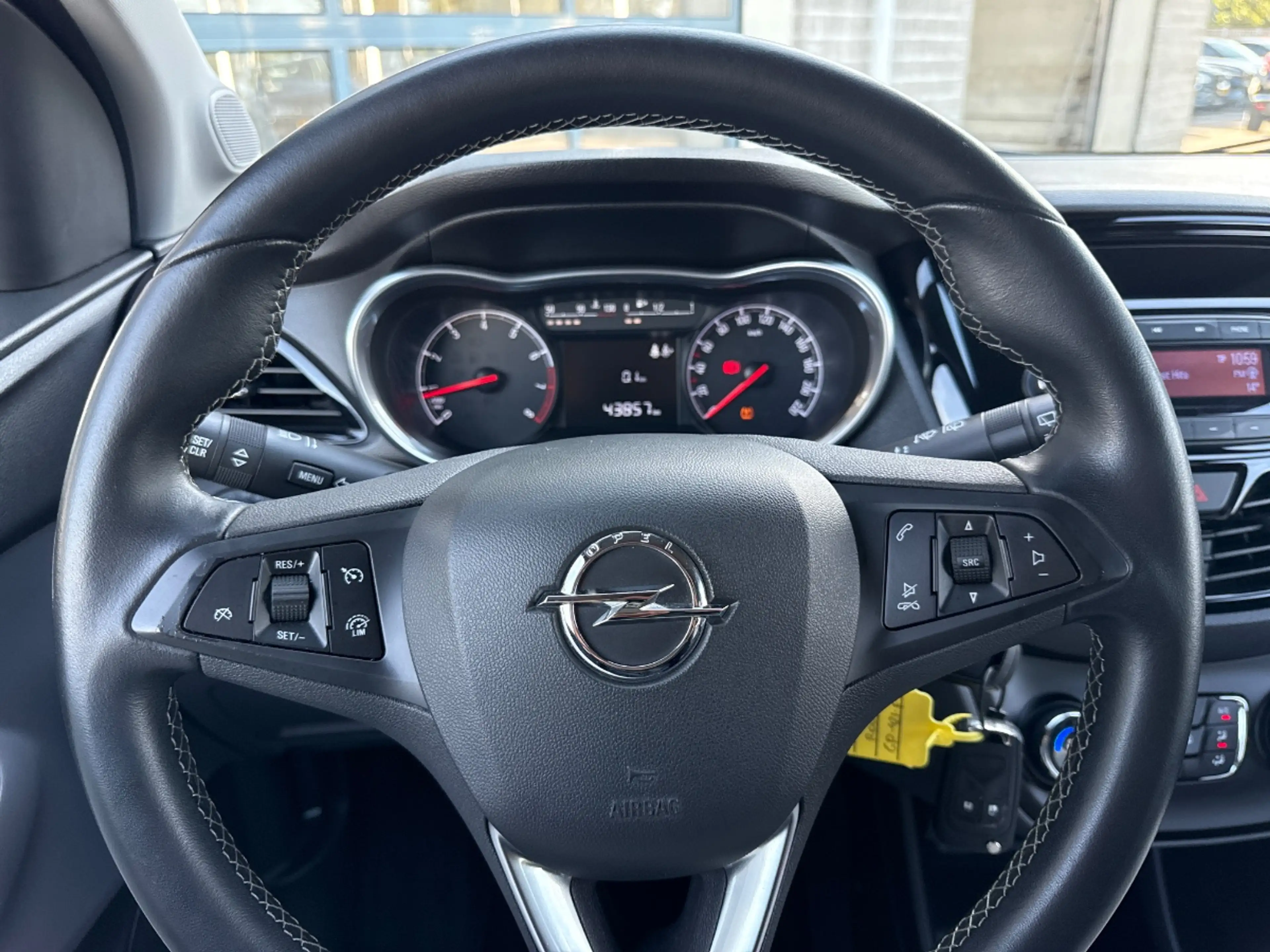 Opel Karl 1.0 ecoFLEX Cosmo — photo 8
