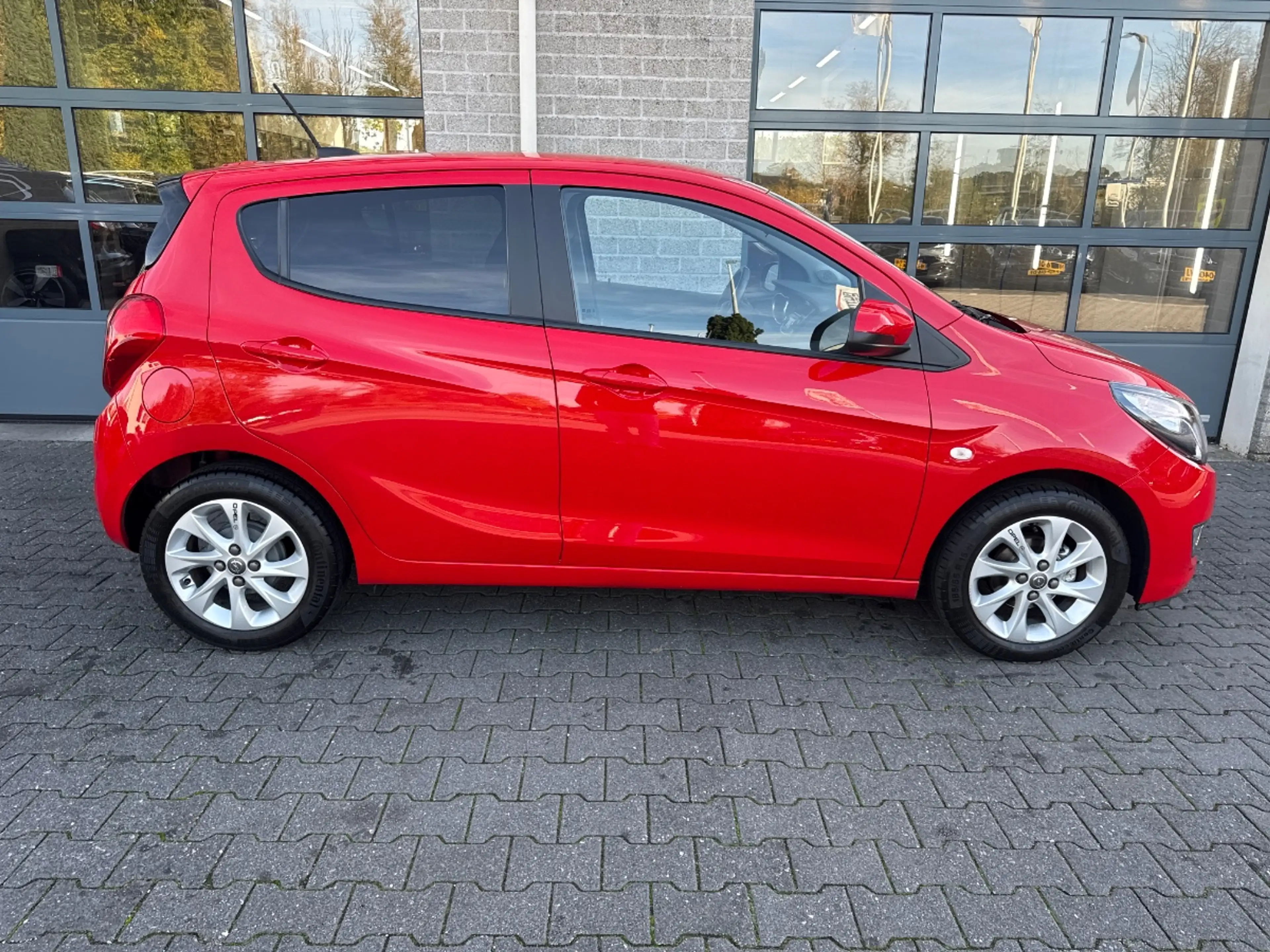 Opel Karl 1.0 ecoFLEX Cosmo — photo 5