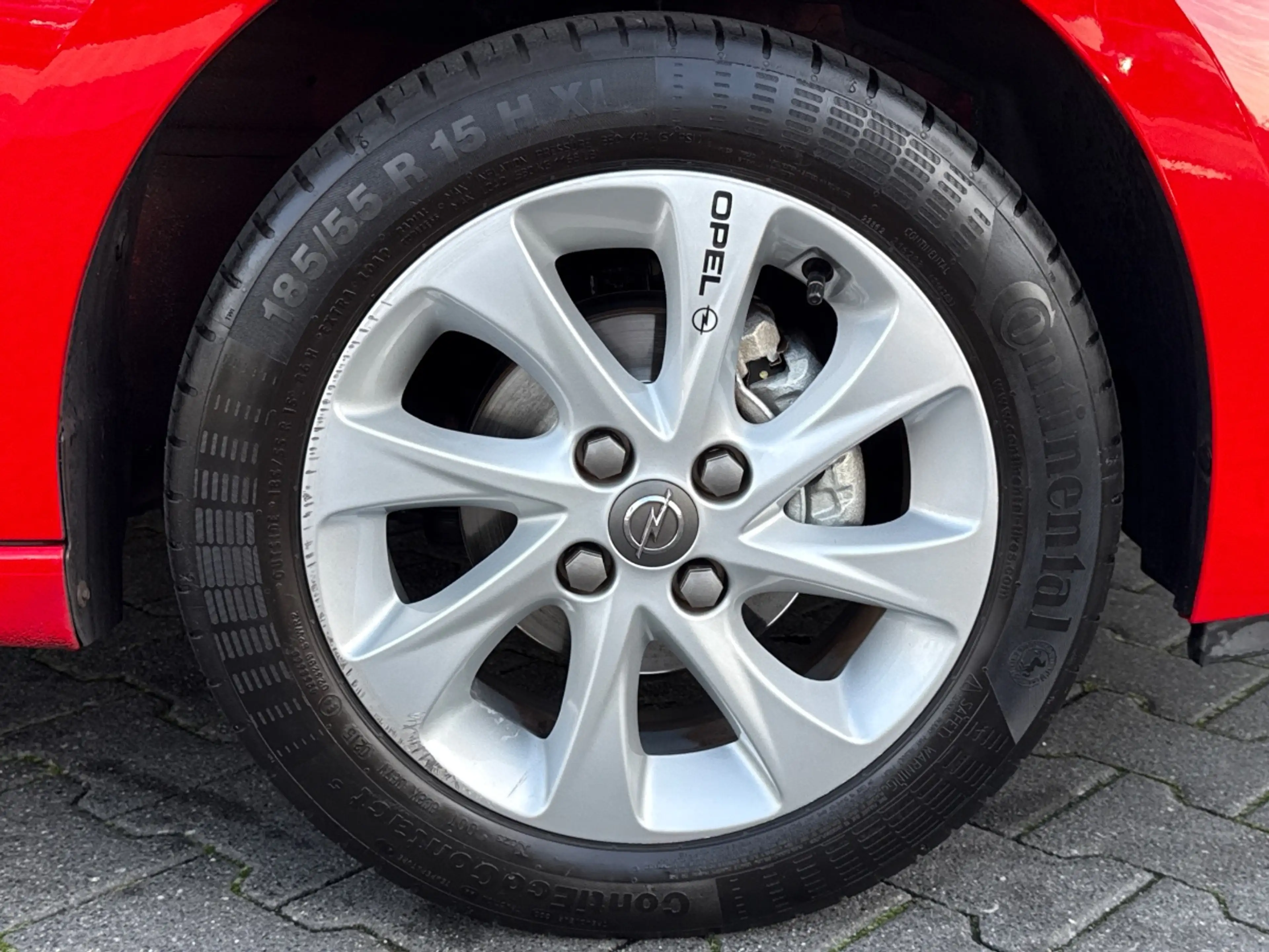 Opel Karl 1.0 ecoFLEX Cosmo — photo 19
