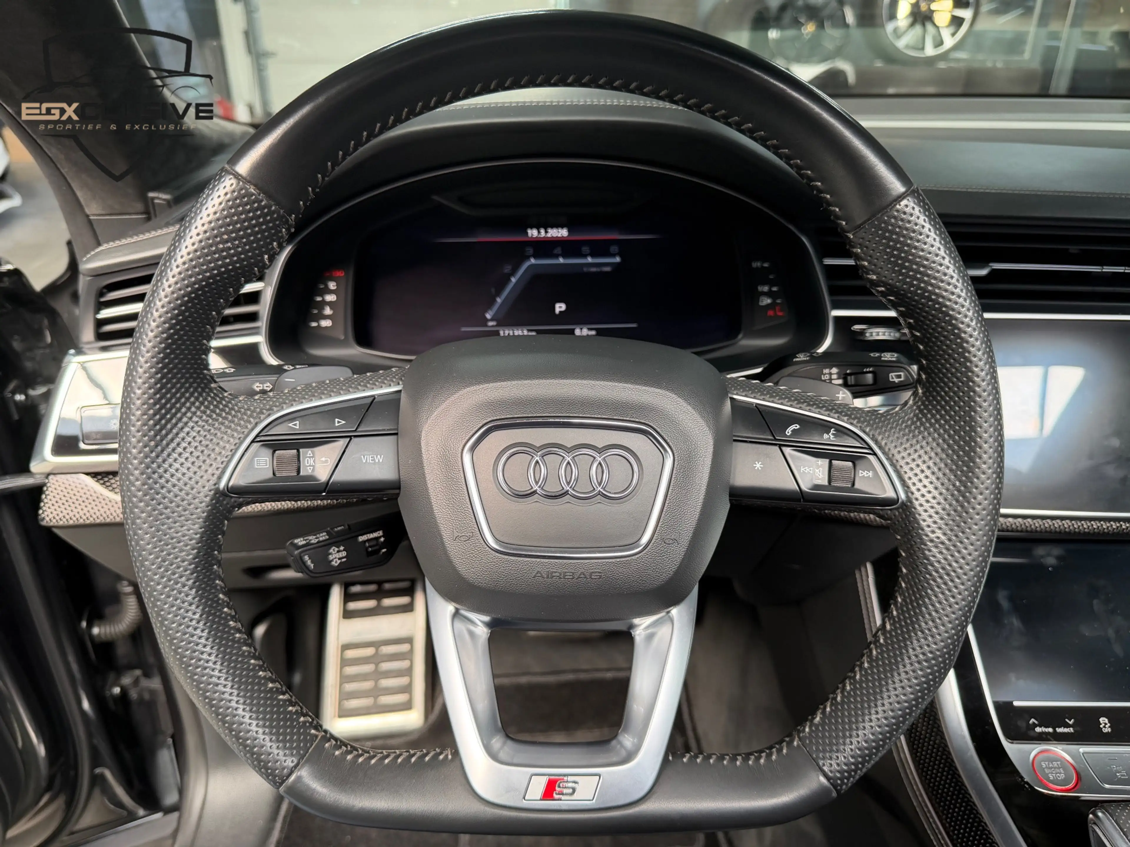 Audi SQ8 4.0 TDI Quattro Ceramic/Pano/B&O3D/HUD/4WSturing — photo 16