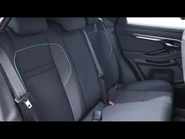 Land Rover Range Rover Evoque view 15