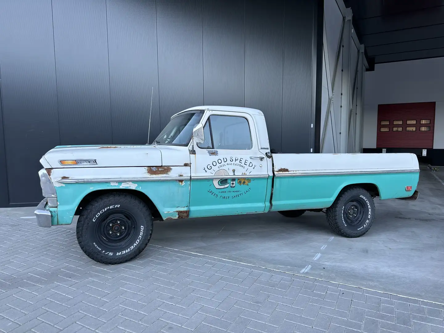 Ford F 100 - 1