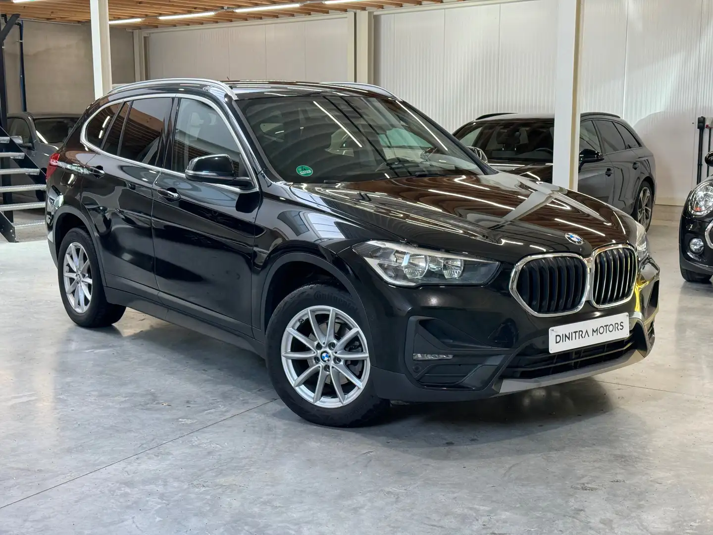 BMW X1 X1 sDrive16d Carplay/Cruise/Navi/Btw Noir - 1