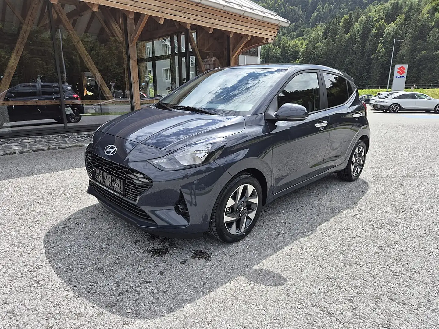 Hyundai i10 1,0 GO PLUS Grau - 1