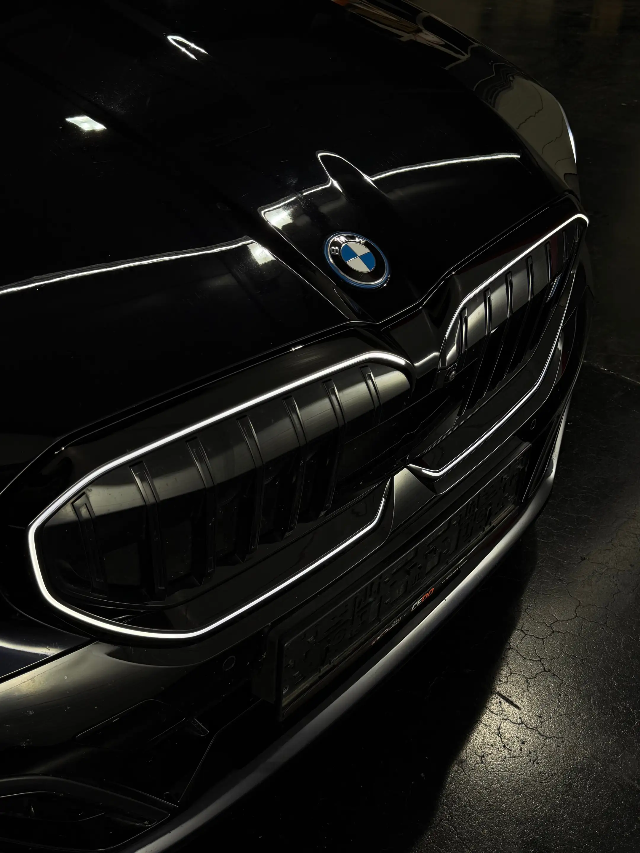 BMW i5 40 xDrive M Sport — photo 12