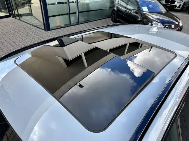 BMW M view 11