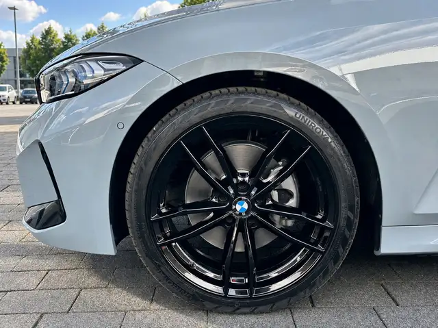 BMW M view 9