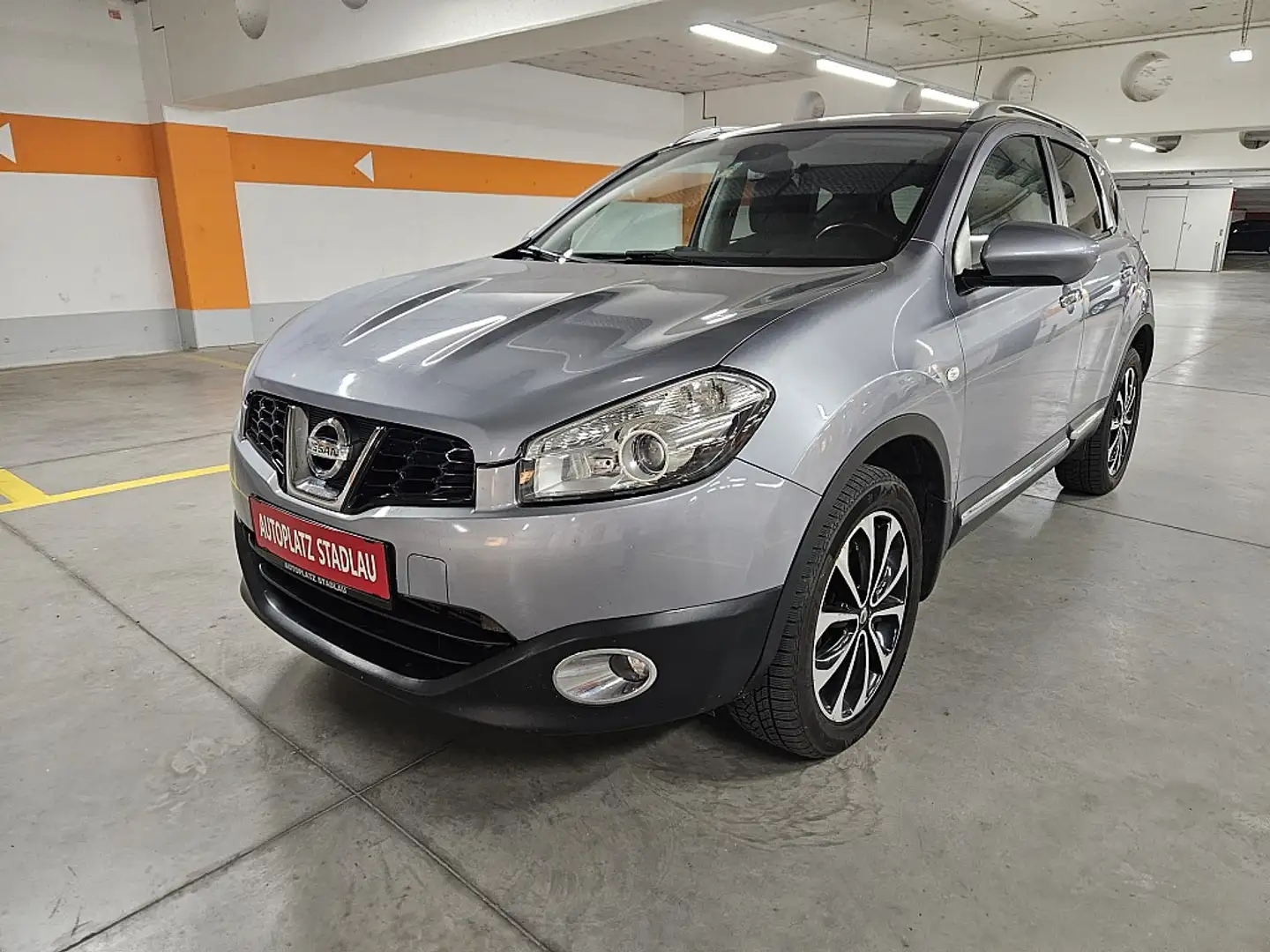Nissan Qashqai 2,0 dCi Acenta 4WD DPF Grigio - 1