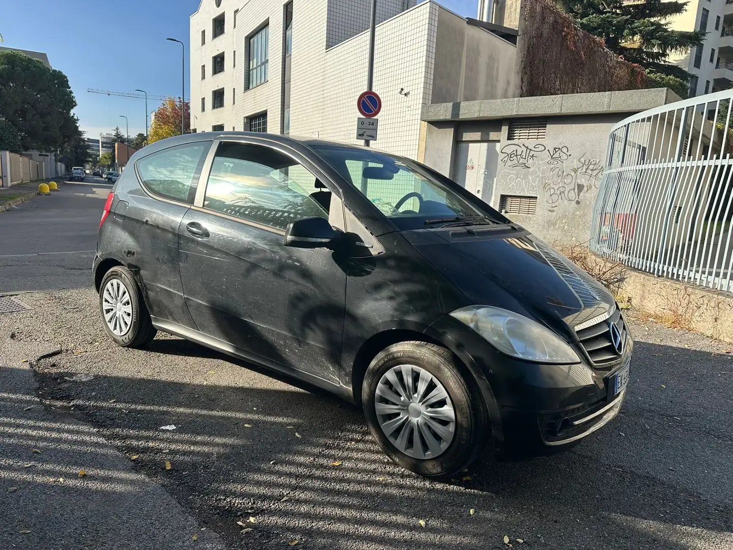 Mercedes-Benz A 160 A 160 BlueEFFICIENCY Style benzina Nero - 2