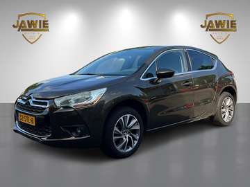 1.6 VTi Chic nw staat 32-STL-8