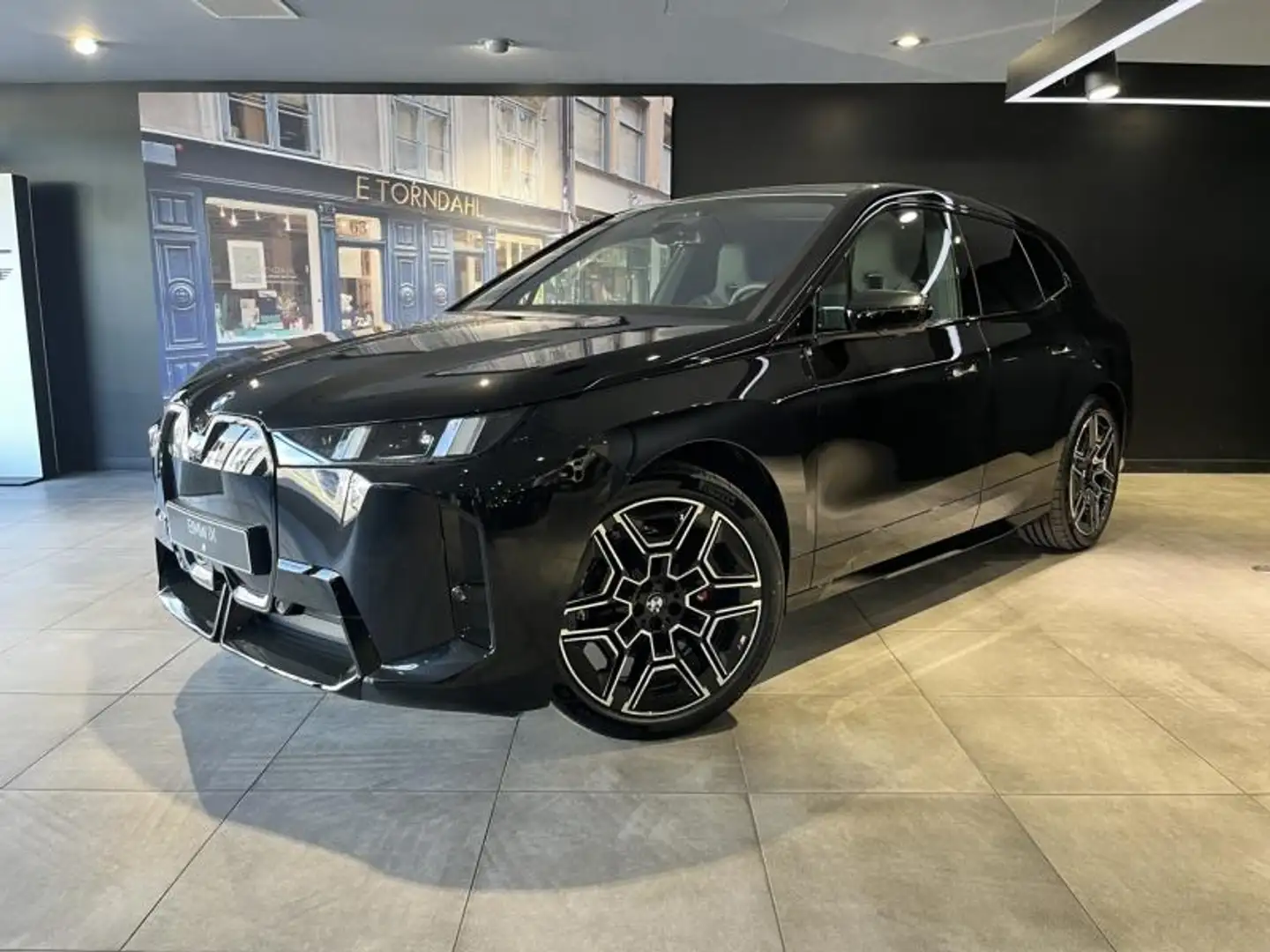 BMW 540 xDrive45 408ch M Sport Czarny - 1
