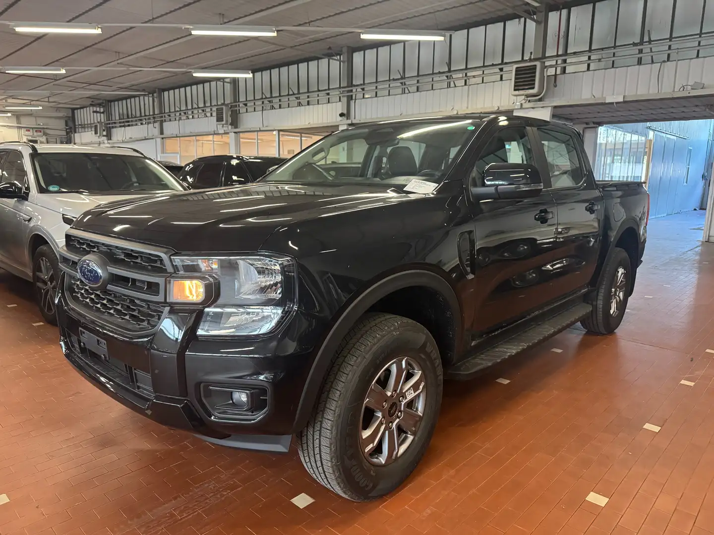 Ford Ranger Ranger 2.0 ecoblue doppia cabina XLT 4x4 170cv Negro - 1