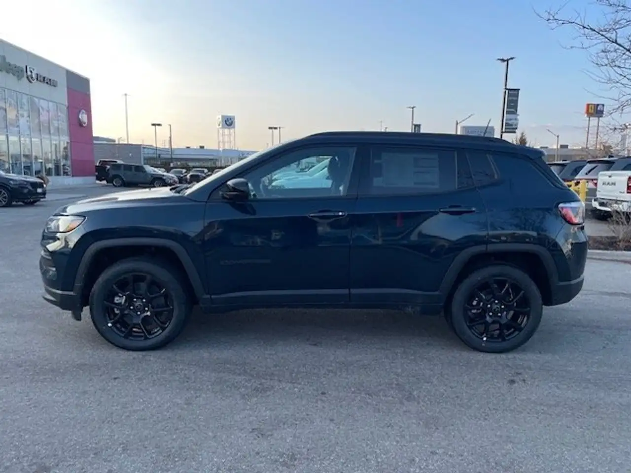 Jeep Compass снимка Jeep Compass