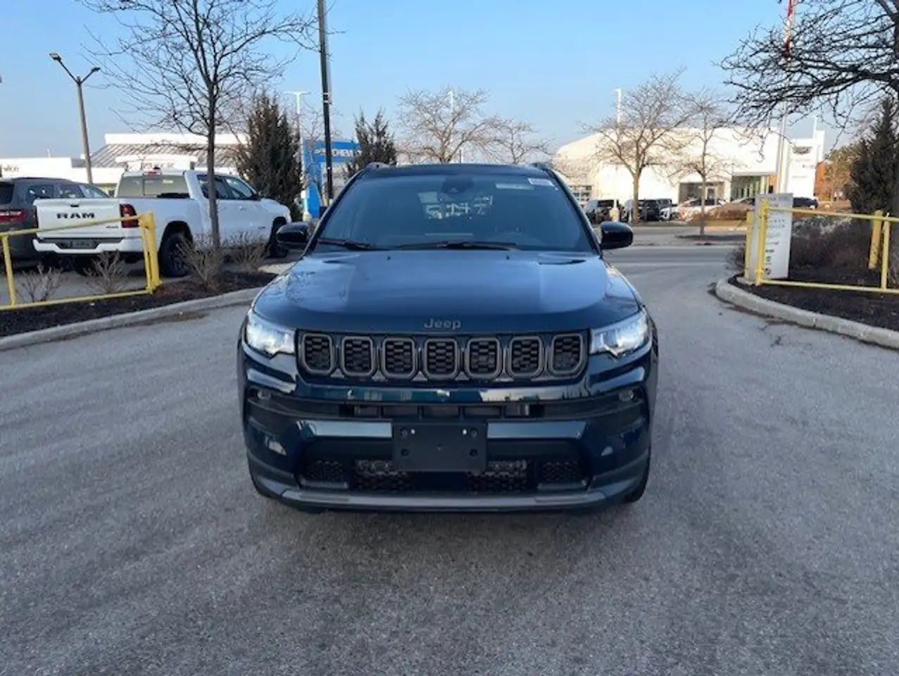 Jeep Compass снимка Jeep Compass