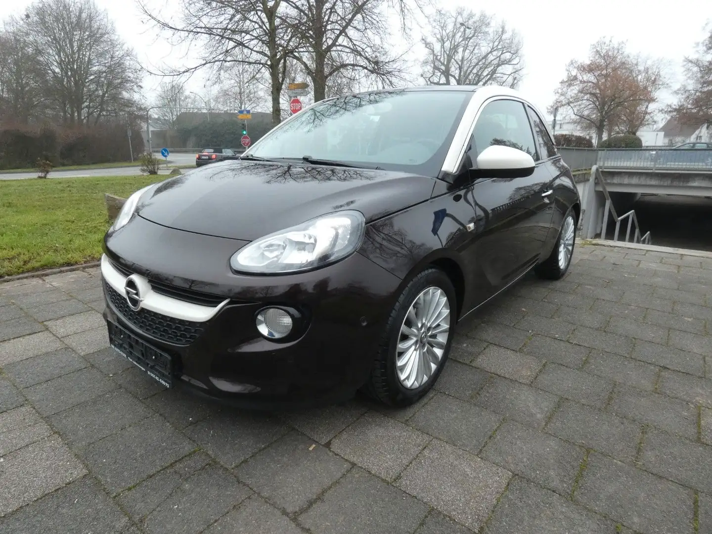Opel Adam 1.4 Glam / Pano / Klimaautomatik Brun - 2