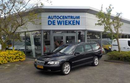 Volvo V70 2.4 T AWD YOUNGTIMER AUTOMAAT AIRCO STOELVERWARMIN