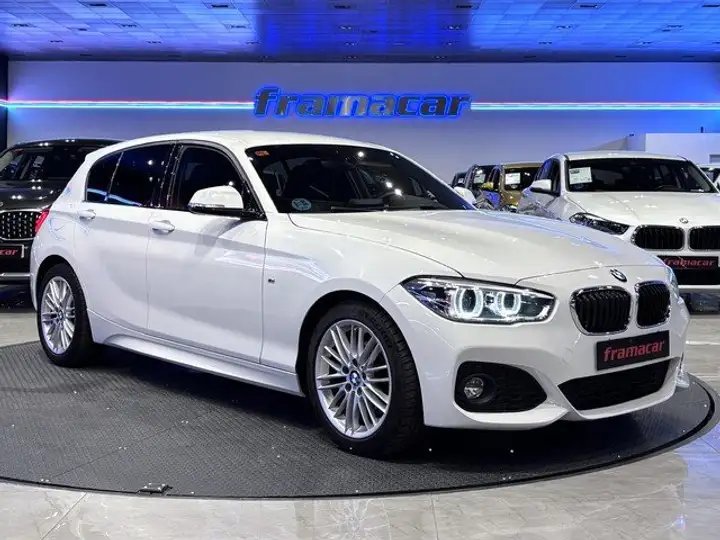 BMW Serie 1 116d (F40) 2019, foto 3