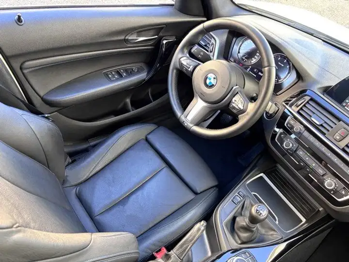 BMW Serie 1 116d (F40) 2019, foto 11