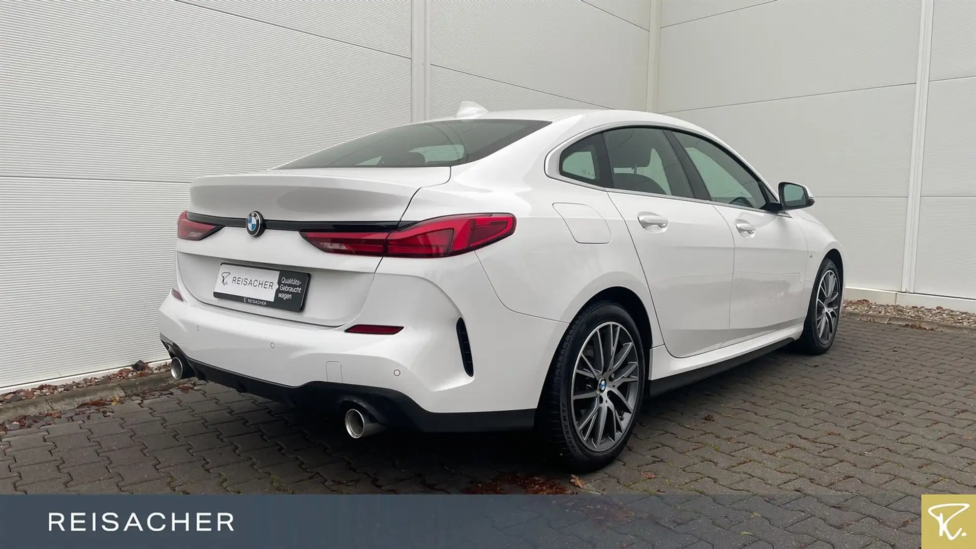 BMW 218 d A Gran Coupe LCPro.Lenkhz.HIFI Weiß - 2