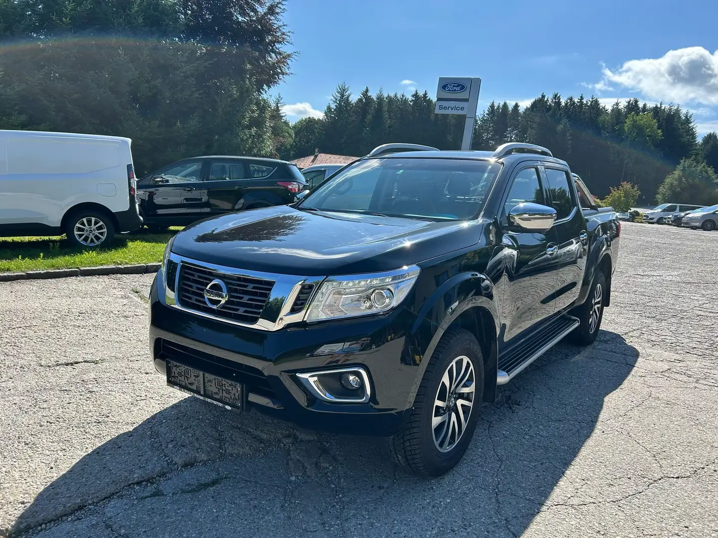 Nissan NP300 Nissan Np300, AHK, Kamera & Tempomat Zwart - 2